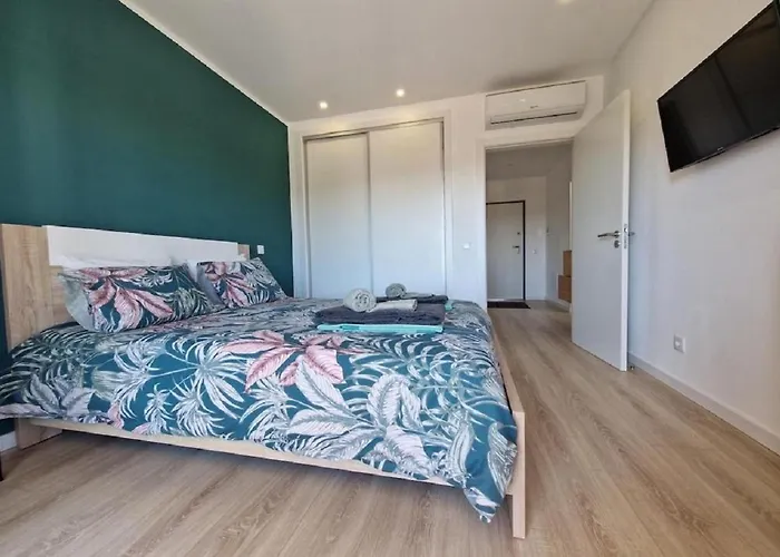 公寓 Modern With Pool And Close To The