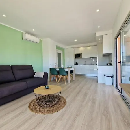 Modern With Pool And Close To The * Portimão